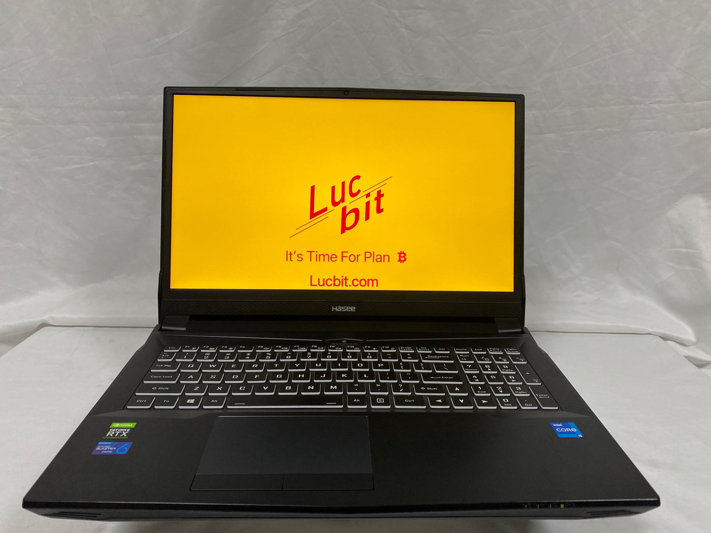 HASEE TX9/ N960KX  Laptop  used