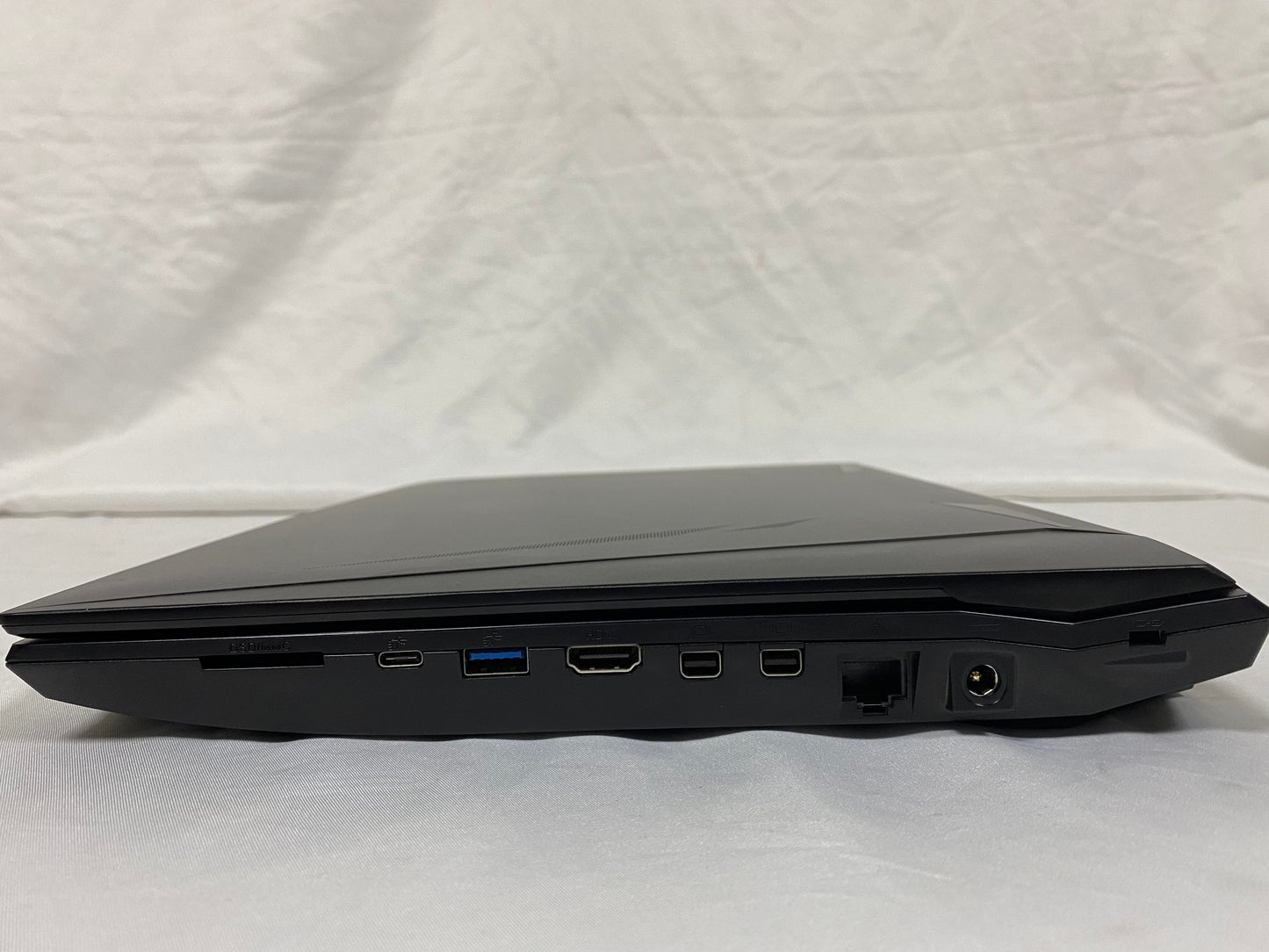 HASEE TX8  Laptop  used