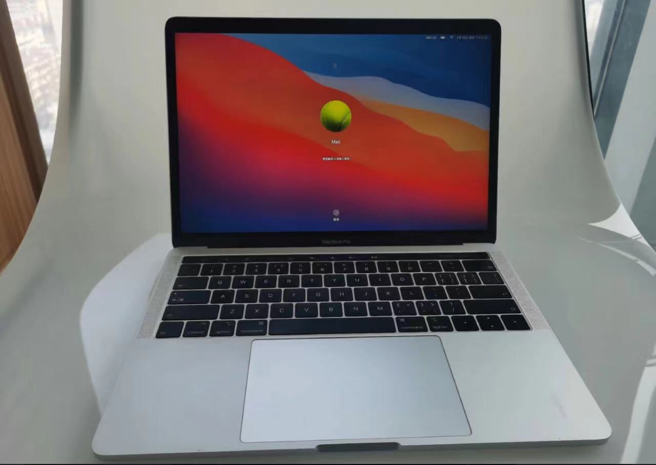 Apple macbook pro 2018